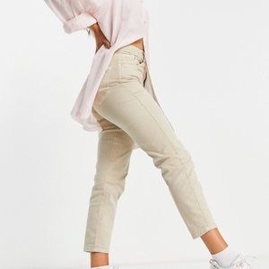 Stradivarius brand new mom slim fit jeans